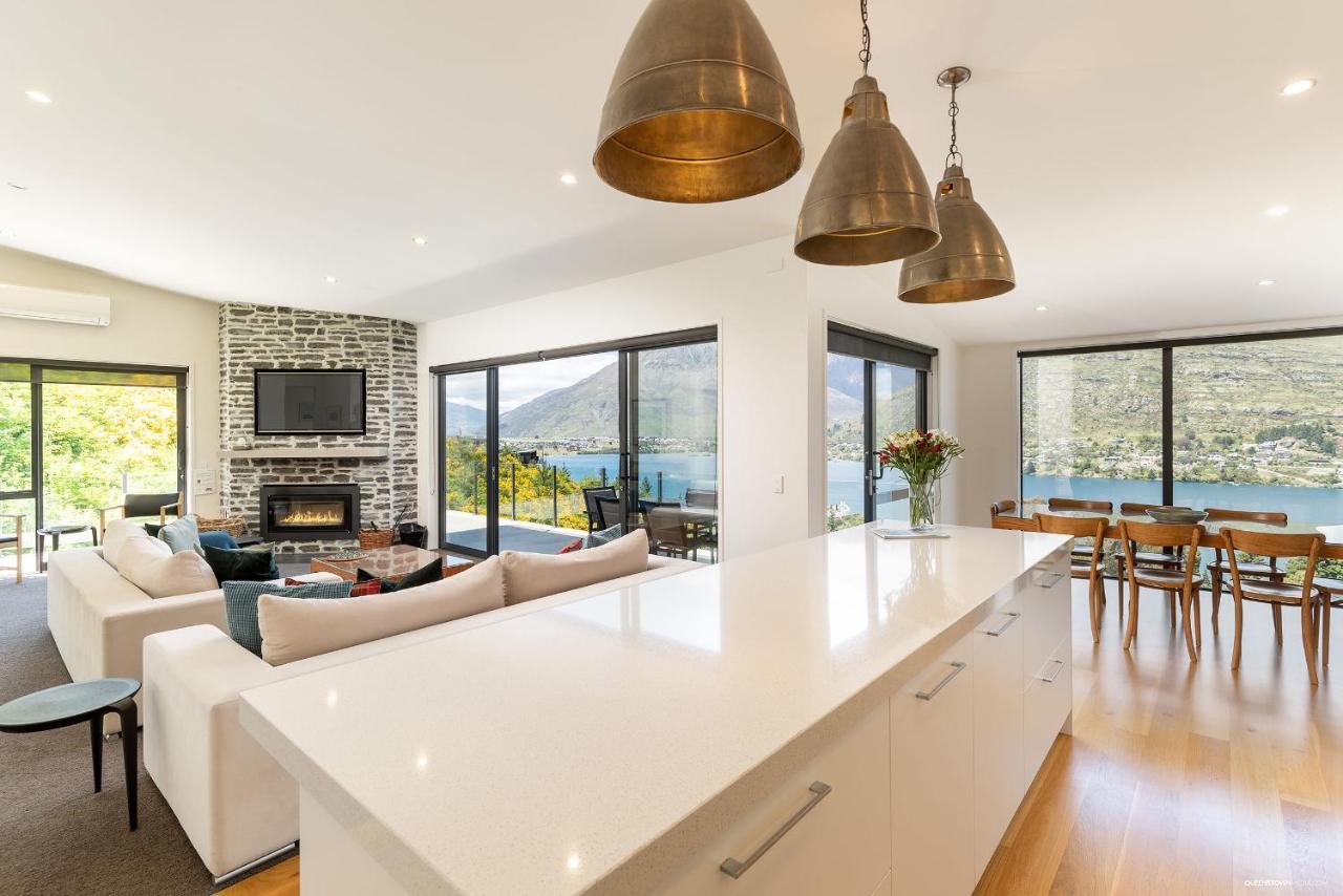 Villa Okataina - Means Place Of Laughter, Luxury Retreat Queenstown Exterior foto